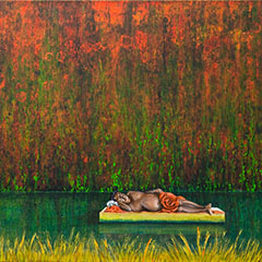 Landschaftsvision in Acryl realistisch: Ein Mann schläft fast nackt auf einem Ponton im Wasser mit Armbanduhr. Die Landschaft dahinter sieht beunruhigend aus.